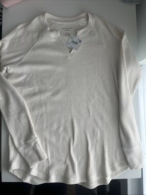 American Eagle Cream Waffle Knit Long Sleeve Top